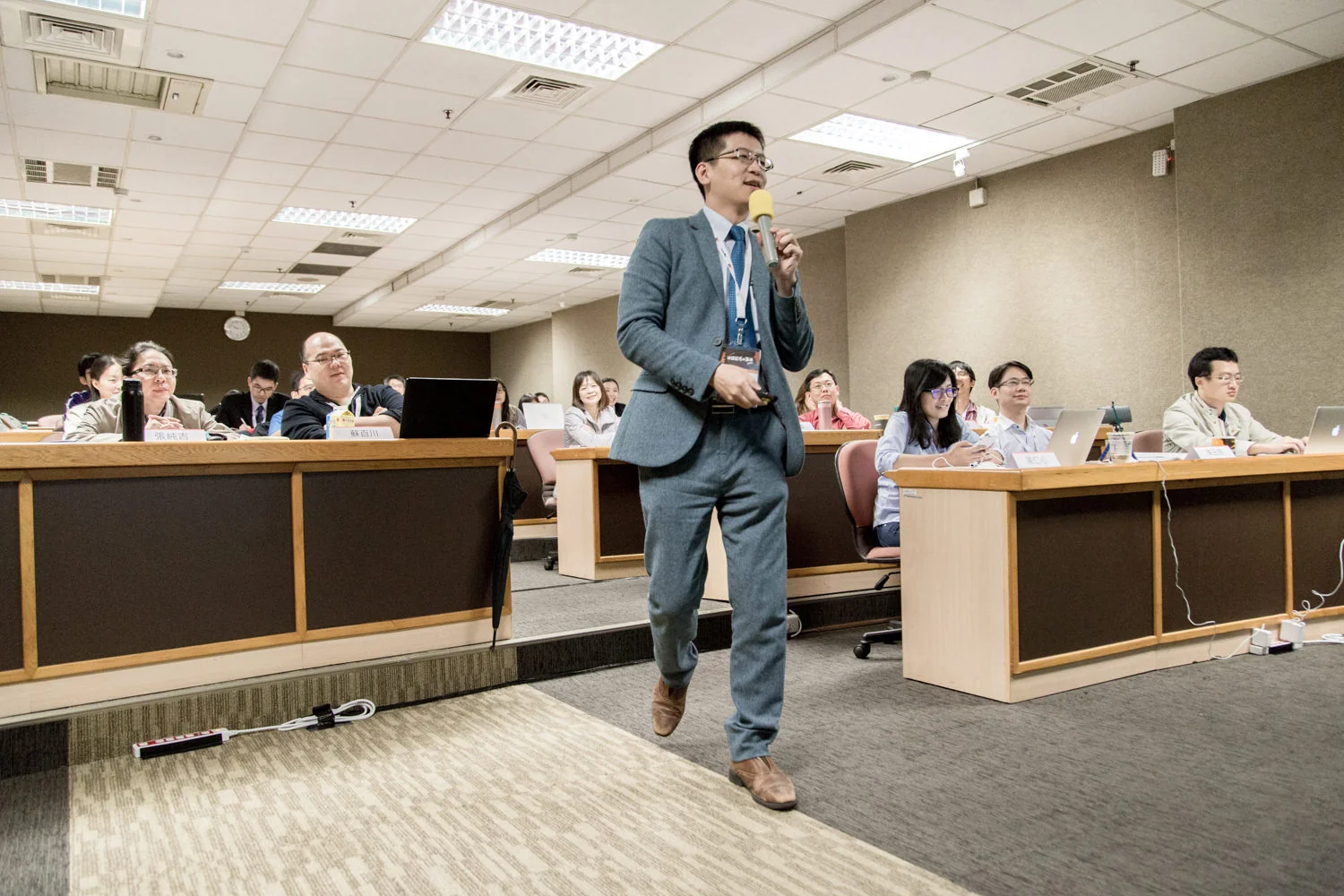 SPEAK_20160410_0489